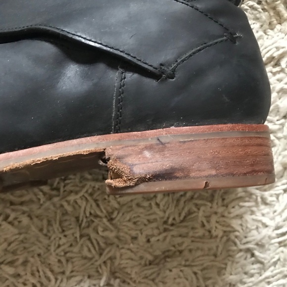 Sanuk Leather Boots - Picture 4 of 4